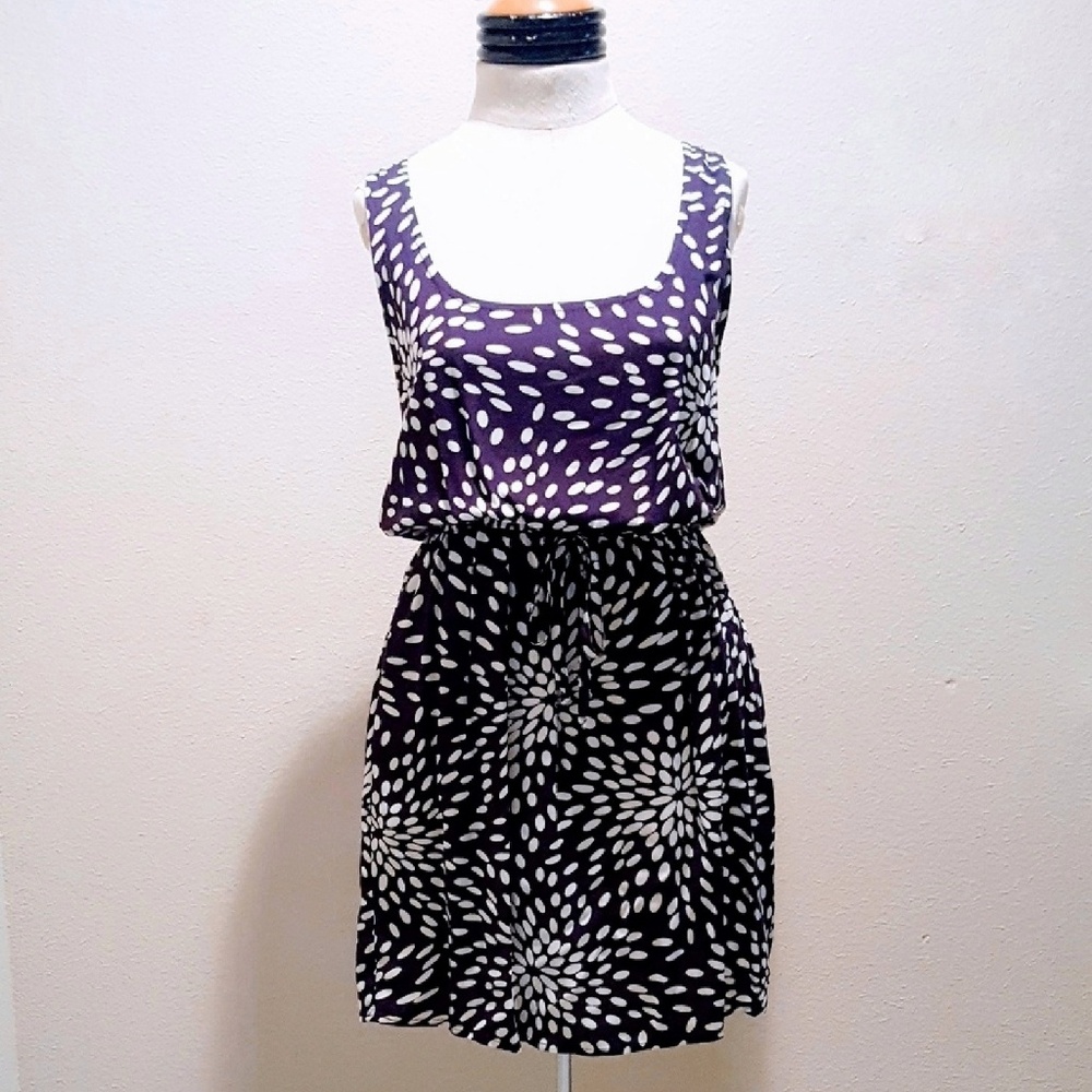 NWOT Light Navy & White Summer Dress 💕